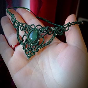 Colier elegant verde micromacrame cu Aventurin - bijuterii - coliere - chockere - Artynos.ro Colier elegant verde micromacrame cu Aventurin - bijuterii - coliere - chockere - Artynos.ro