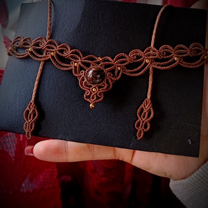 Choker cu cristal bronzit  - bijuterii - coliere - chockere - Artynos.ro Choker cu cristal bronzit  - bijuterii - coliere - chockere - Artynos.ro