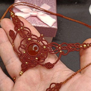 Colier Mistic Micromacrame Cristal Carneol - bijuterii - coliere - chockere - Artynos.ro