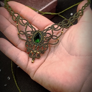 Colier elegant verde Swarovski  - bijuterii - coliere - chockere - Artynos.ro