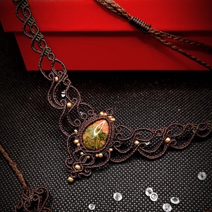 Colier Elegant Princess Unakite - bijuterii - coliere - chockere - Artynos.ro