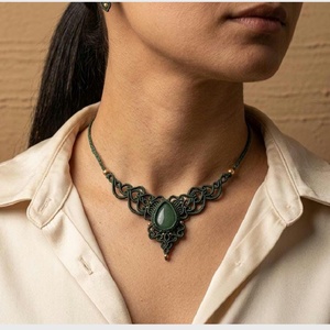 Colier Verde Mini Micromacrame Vintage Princess Aventurin - bijuterii - coliere - chockere - Artynos.ro