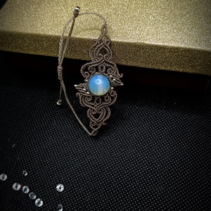 Brățară Frunze Micromacrame Cu Opal   - bijuterii - brățări - brățări din pietre semiprețioase - Artynos.ro