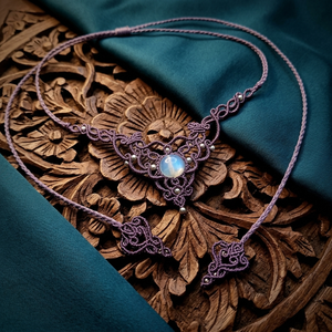 Colier mov fairy micromacrame cu opal  - bijuterii - coliere - coliere din pietre semiprețioase - Artynos.ro