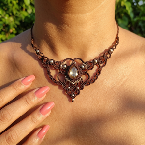 Colier Victorian Elegant Micromacrame Cu Cristal Swarovsky  - bijuterii - coliere - chockere - Artynos.ro