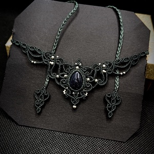 Colier Elegant Victorian Princess Micromacrame Cu Cristal Piatra Soarelui  - bijuterii - coliere - chockere - Artynos.ro