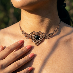 Colier Choker Elegant Micromacrame Cu Cristal Obsidian  - Artynos.ro
