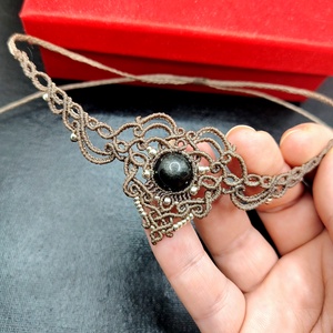 Colier Choker Elegant Micromacrame Cu Cristal Obsidian  - bijuterii - coliere - chockere - Artynos.ro