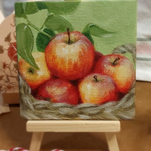 Martisor delicios mere - bijuterii - mărțișor - Artynos.ro