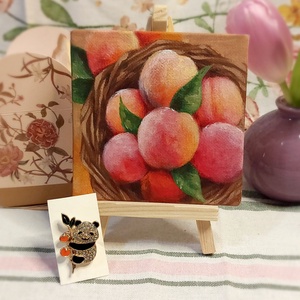 Martisor delicios cu piersici - Artynos.ro