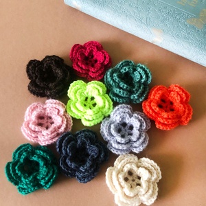 Flori crosetate  - accessorii și unelte - obiecte de decorare - textil de decorare - Artynos.ro