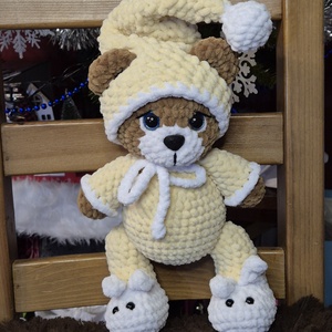 Ursuleț croșetat handmade - jucării și echipamente pentru copii - plușuri - ursuleț de pluș - Artynos.ro