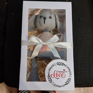 Cățelușă retro cu Fundiță și Nume - jucării și echipamente pentru copii - plușuri - câine de pluș - Artynos.ro