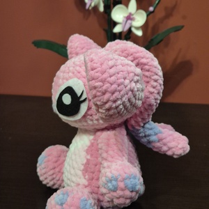 Angel croșetat - jucării și echipamente pentru copii - plușuri - figurine de pluș - Artynos.ro