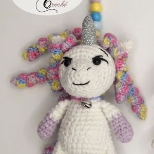 Breloc unicorn crosetat handmade - Artynos.ro