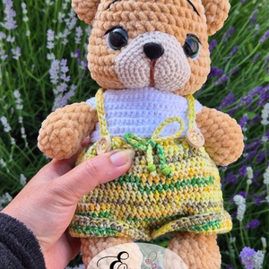 Ursulet crosetat handmade cu hainute detasabile, Jucarii si echipamente pentru copii, Plusuri, Ursulet de plus, Crosetat, ARTYNOS