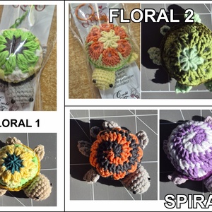 Breloc broscuță țestoasă croșetată manual � model floral - genți și portofele - accesorii genți - breloc - Artynos.ro