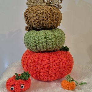 Set 3 dovleci croșetați - casă & stil de viață - decorațiuni de casă - decorațiuni de masă și rafturi - decorațiuni de masă - Artynos.ro