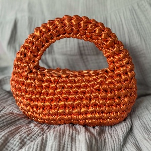 Geanta crosetata The life of a showgirl - Artynos.ro