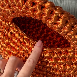 Geanta crosetata The life of a showgirl - genți și portofele - genți de mână și umăr - geantă casual - Artynos.ro