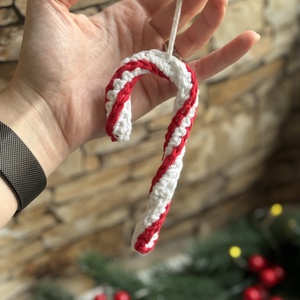 Acadea crosetata ornament pentru brad - crăciun - decorațiuni de crăciun de casă - globuri de crăciun - Artynos.ro