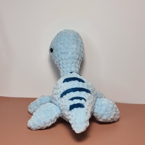 Plesiozaur crosetat - jucării și echipamente pentru copii - plușuri - dinozauri din pluș - Artynos.ro