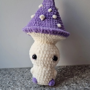 Ciupercute magice crosetat - jucării și echipamente pentru copii - plușuri - legume, fructe de pluș - Artynos.ro