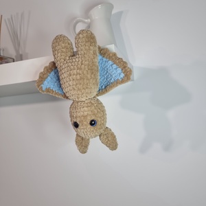 Liliac crosetat - jucării și echipamente pentru copii - plușuri - păsări de pluș - Artynos.ro