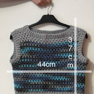 Vesta cropped crosetata - îmbrăcăminte și modă - haine damă - bluze damă - Artynos.ro