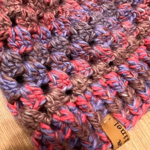 Caciula crosetata 1 - îmbrăcăminte și modă - eșarfe, pălării, fularuri - căciulă - Artynos.ro