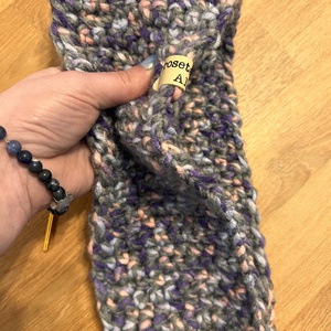 Bentita crosetata - îmbrăcăminte și modă - accesorii păr - bandă de păr și agrafe păr - Artynos.ro