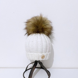 Caciula tricotata crem, Imbracaminte si moda, Esarfe, palarii, fularuri, Caciula, Impletitura, ARTYNOS