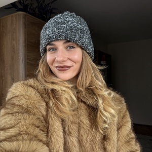 Caciula sclipitoare - îmbrăcăminte și modă - eșarfe, pălării, fularuri - căciulă - Artynos.ro