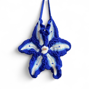 Geanta in forma de crin, Genti si portofele, Genti de mana si umar, Geanta mare, Crosetat, Cusatura, Geanta crosetata realizata cu multa dragoste si atentie, perfecta pentru iubitoarele de culori si f..., ARTYNOS