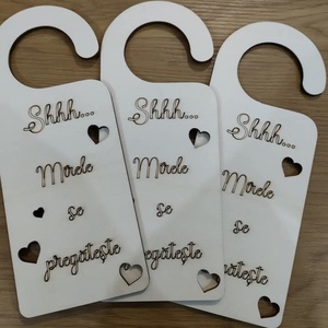 Hanger ușa pt nuntă  - accesorii nuntă - amintiri și cadouri de nuntă - cadou nuntă - set de ceremonie - Artynos.ro
