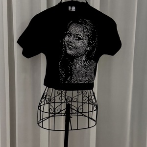 Tricou personalizat în cristale  - accesorii nuntă - accesorii și cadouri de burlaci - Artynos.ro
