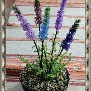 Lavanda cu margele in cos de rachita GYV01-4, Casa & Stil de viata, Accesorii pentru decorat casa, Decoratiuni de masa si decoratiuni pentru rafturi , Copac cu margele, copac de sarma, copac mineral, , ARTYNOS