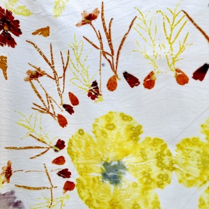 Eșarfă din mătase imprimată vegetal - îmbrăcăminte și modă - eșarfe, pălării, fularuri - eșarfe - Artynos.ro