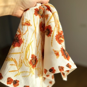Eșarfă din mătase imprimată vegetal - îmbrăcăminte și modă - eșarfe, pălării, fularuri - eșarfe - Artynos.ro