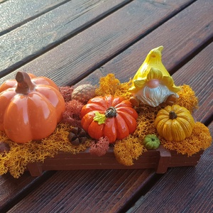 Decoratiune de toamna, decor de Halloween - un pitic in ladita, Casa & Stil de viata, Accesorii pentru decorat casa, Halloween - tot ce ai nevoie pentru petrecere!, Ornamente de Halloween, Obiecte pictate, Pictura, ARTYNOS