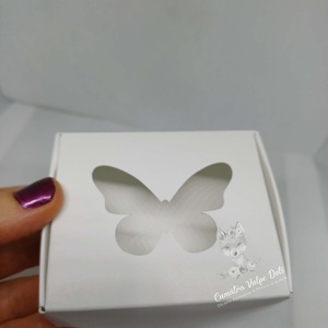 Mărțișor rotund, tip broșă - bijuterii - mărțișor - Artynos.ro