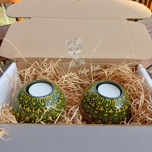 Set 2 obiecte decorative - suporturi lumânare - verde oliv - pictură cu puncte - casă & stil de viață - lumânări, parfumuri, arome - suport de lumânări - Artynos.ro