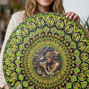 Panou Mandala -  Imersiune in natura - pictura manuala cu techica punctului 50 cm, Casa & Stil de viata, Decoratiuni de casa, Decor spiritual, Mandala, Pictura, Mandala Verde – Imersiune in Natura | Tablou pictat manual, 50 cm

Descopera linistea naturii prin ..., ARTYNOS