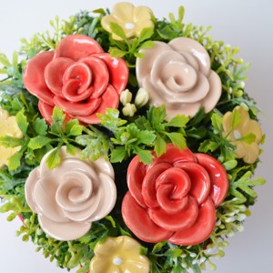 Cutii cu trandafiri, buchet de flori din ceramică, buchet de trandafiri -  - Artynos.ro