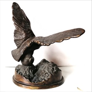 Pasărea Turul, vultur, statuie grea din bronz - arte vizuale și accesorii  - sculptură - statuie din metal - Artynos.ro