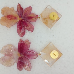 Cercei orhidee  - bijuterii - cercei - cercei din rășină - Artynos.ro