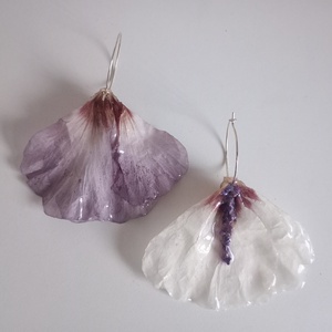 Cercei hibiscus  - bijuterii - cercei - cercei din rășină - Artynos.ro