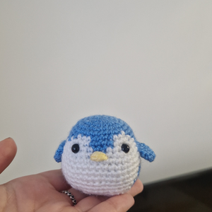 Pinguin Crosetat - Artynos.ro
