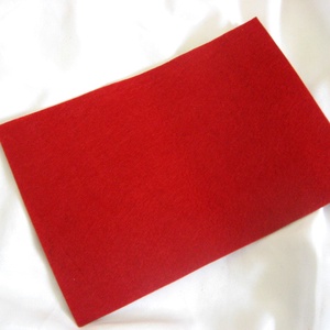 Coala de fetru grena 52202, Arte vizuale si accesorii , Imagini cu broderii, Tablou textil din fetru, Confectionarea bijuteriilor, Aranjament de flori, ARTYNOS