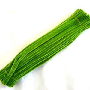 Sarma plusata verde   deschis  52356, Accessorii si unelte, Margea, componente de bijuterii, Sarma, Aranjament de flori, Sarma plusata verde   deschis  52356
Sarma plusata este utilizat pentru fabricarea florilor ,divers..., ARTYNOS